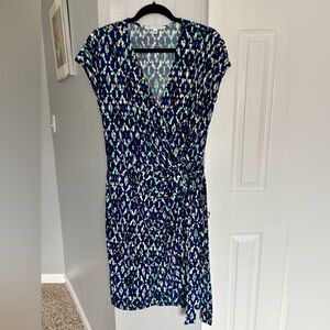 Maggy London Blue and Green Patterned Midi Dress Size 14
